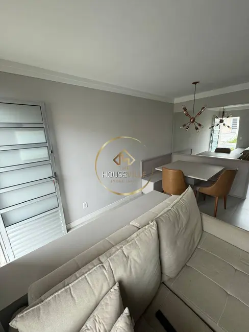 Foto 4 de Casa de Condomínio com 3 quartos à venda, 65m2 em Sao Jose Dos Campos - SP