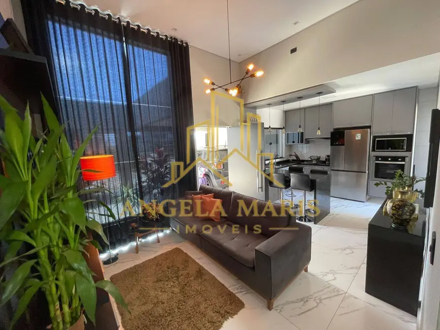 Foto 2 de Casa com 3 quartos à venda, 78m2 em Sao Jose Dos Campos - SP