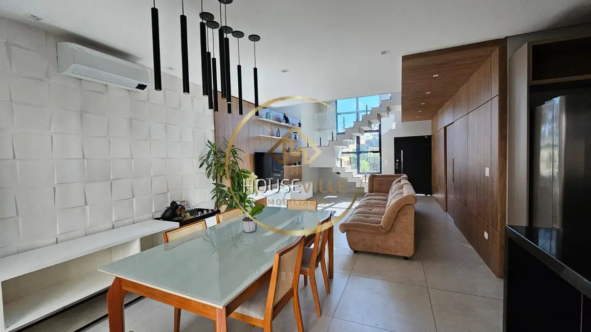 Foto 3 de Casa de Condomínio com 4 quartos à venda, 232m2 em Condomínio Vem Viver Jacareí, Jacarei - SP