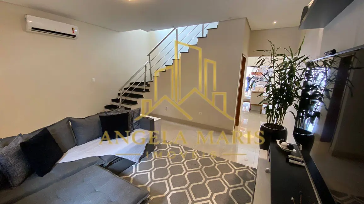 Foto 5 de Casa com 3 quartos à venda, 137m2 em Loteamento Villa Branca, Jacarei - SP