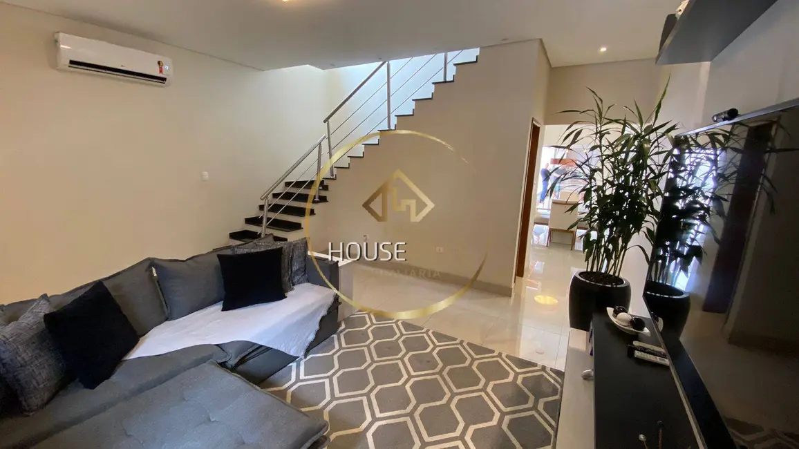 Foto 5 de Casa com 3 quartos à venda, 137m2 em Loteamento Villa Branca, Jacarei - SP