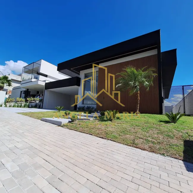 Casa de Condomínio com 3 quartos à venda, 450m2 em Sao Jose Dos Campos - SP - imagem 6 Foto 6 de Casa de Condomínio com 3 quartos à venda, 450m2 em Sao Jose Dos Campos - SP