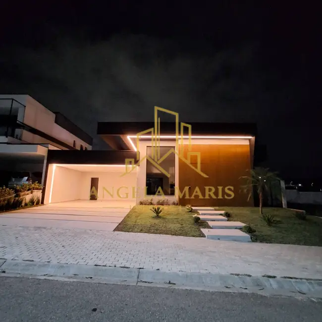 Casa de Condomínio com 3 quartos à venda, 450m2 em Sao Jose Dos Campos - SP - imagem 2 Foto 2 de Casa de Condomínio com 3 quartos à venda, 450m2 em Sao Jose Dos Campos - SP