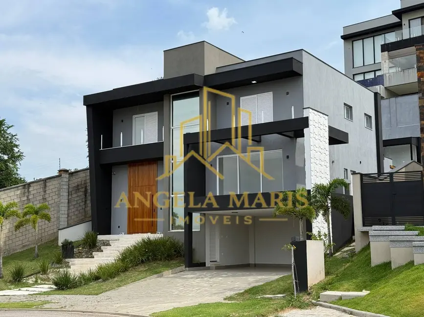 Foto 9 de Casa de Condomínio com 3 quartos à venda e para alugar, 450m2 em Sao Jose Dos Campos - SP