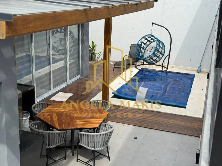 Foto 5 de Casa de Condomínio com 3 quartos à venda e para alugar, 450m2 em Sao Jose Dos Campos - SP