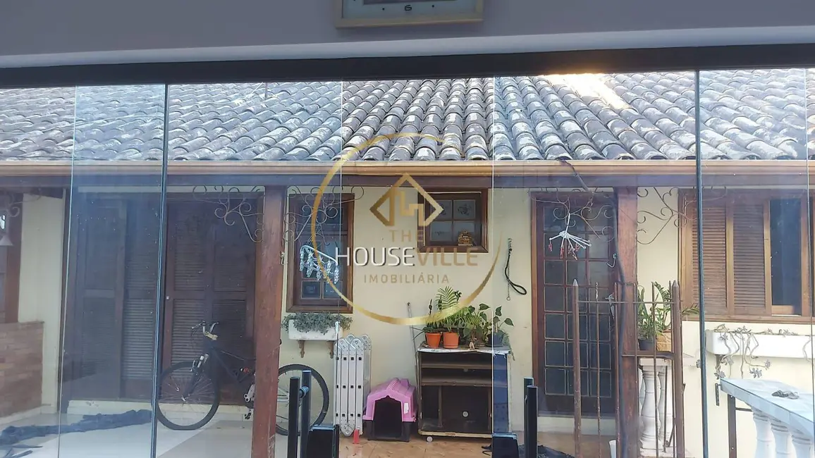 Foto 6 de Casa de Condomínio com 3 quartos à venda, 180m2 em Sao Jose Dos Campos - SP