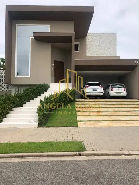 Foto 1 de Casa de Condomínio com 3 quartos à venda, 300m2 em Sao Jose Dos Campos - SP