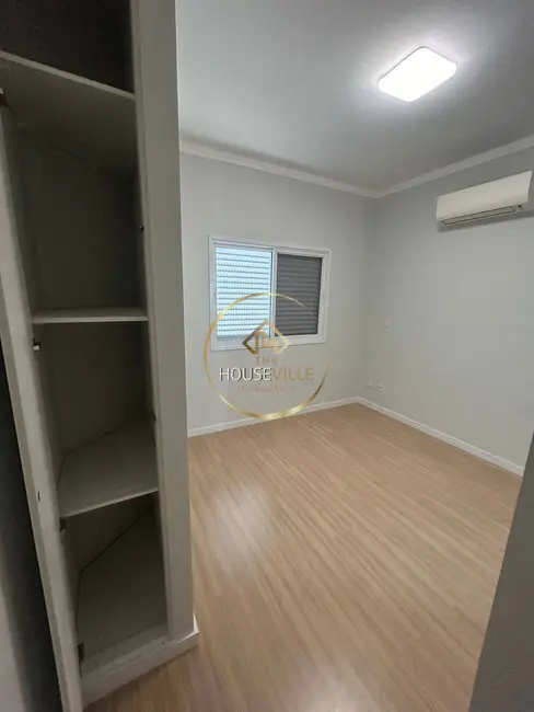 Foto 6 de Casa de Condomínio com 3 quartos à venda, 260m2 em Sao Jose Dos Campos - SP
