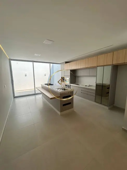 Foto 1 de Casa de Condomínio com 3 quartos à venda, 260m2 em Sao Jose Dos Campos - SP