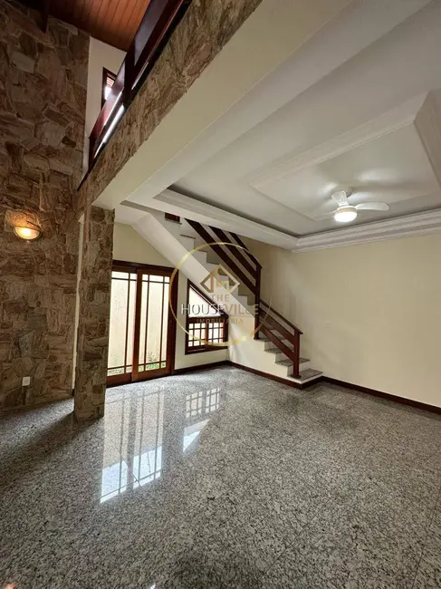 Foto 4 de Casa com 4 quartos à venda, 376m2 em Vila Resende, Cacapava - SP