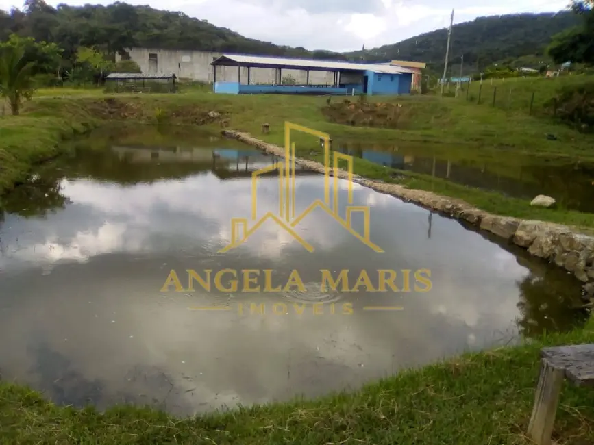 Foto 3 de Chácara com 3 quartos à venda, 13000m2 em Sao Jose Dos Campos - SP