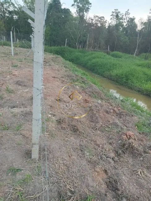 Foto 13 de Chácara à venda, 1730m2 em Chácara Itapoã, Jacarei - SP