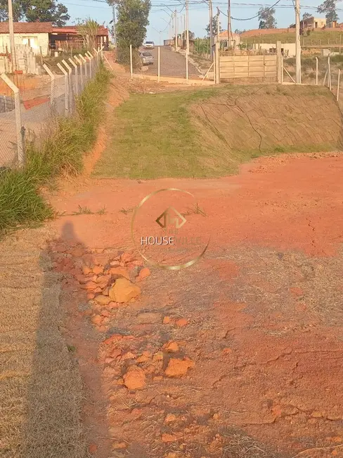 Foto 14 de Chácara à venda, 1730m2 em Chácara Itapoã, Jacarei - SP