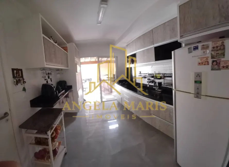 Foto 6 de Casa de Condomínio com 3 quartos à venda, 166m2 em Loteamento Villa Branca, Jacarei - SP