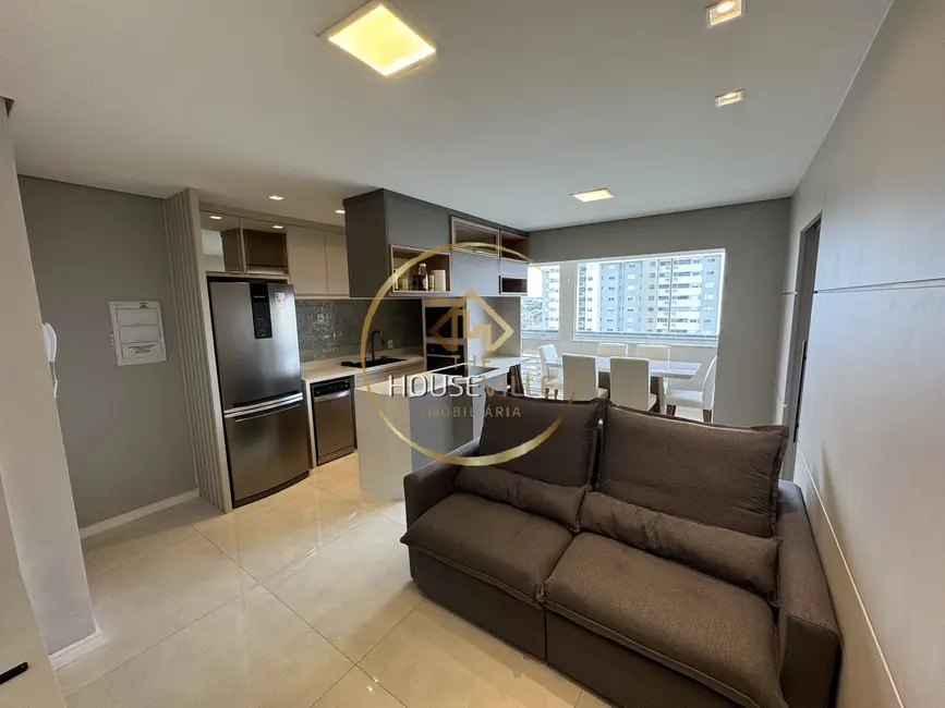 Foto 3 de Apartamento com 2 quartos à venda, 65m2 em Sao Jose Dos Campos - SP