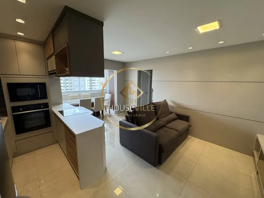 Foto 2 de Apartamento com 2 quartos à venda, 65m2 em Sao Jose Dos Campos - SP