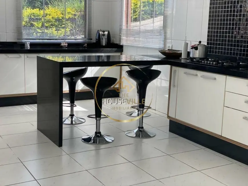 Foto 7 de Casa de Condomínio com 4 quartos à venda, 500m2 em Condomínio Residencial Mirante do Vale, Jacarei - SP