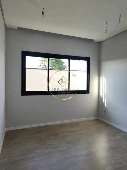 Casa de Condomínio com 3 quartos à venda, 160m2 em Sao Jose Dos Campos - SP - imagem 7 Foto 7 de Casa de Condomínio com 3 quartos à venda, 160m2 em Sao Jose Dos Campos - SP