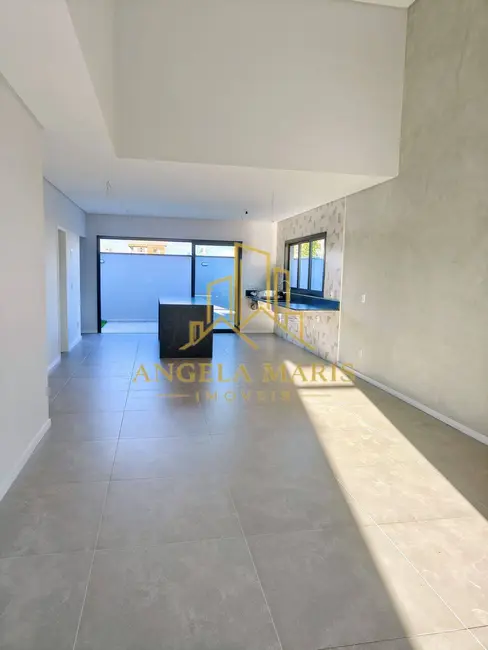Foto 3 de Casa de Condomínio com 3 quartos à venda, 160m2 em Sao Jose Dos Campos - SP
