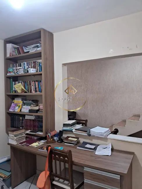 Foto 6 de Casa com 3 quartos à venda, 184m2 em Sao Jose Dos Campos - SP