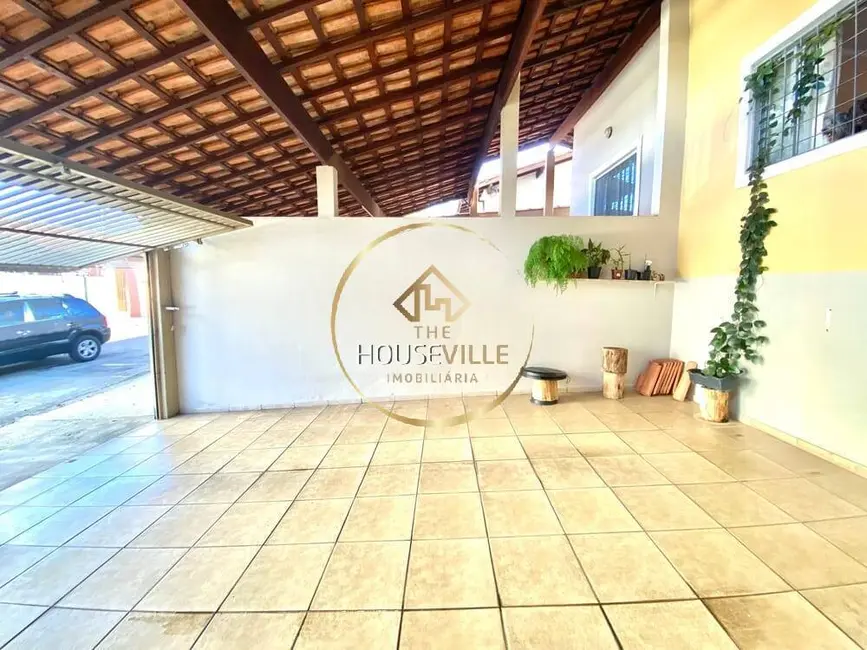 Foto 2 de Casa com 3 quartos à venda, 113m2 em Sao Jose Dos Campos - SP