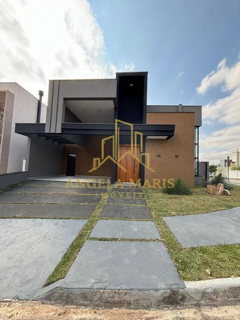 Foto 1 de Casa de Condomínio com 3 quartos à venda, 160m2 em Cacapava - SP
