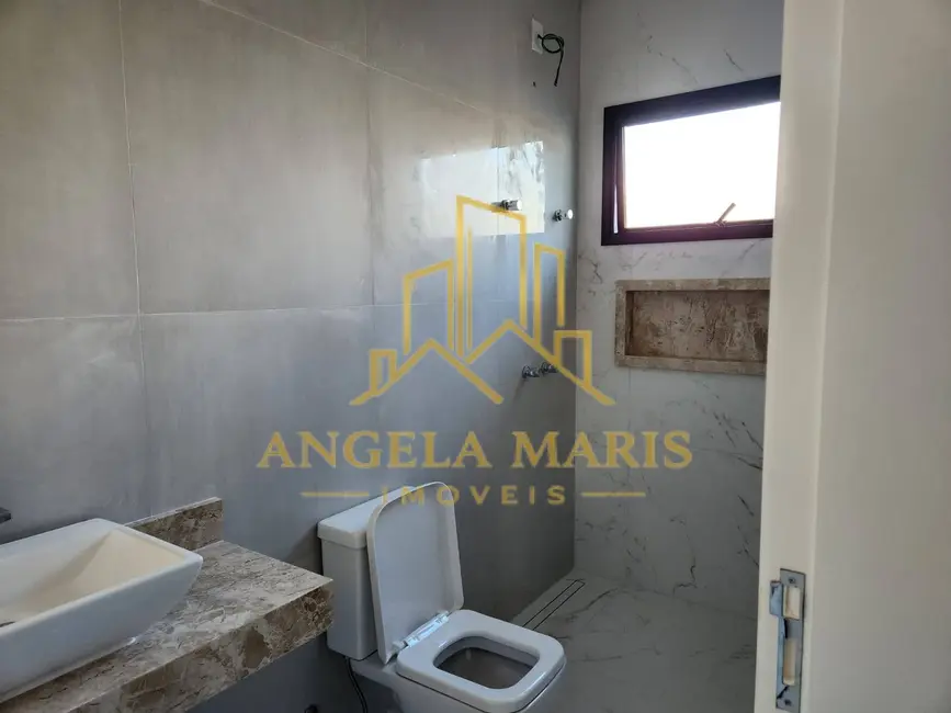 Foto 9 de Casa de Condomínio com 4 quartos à venda, 186m2 em Cacapava - SP