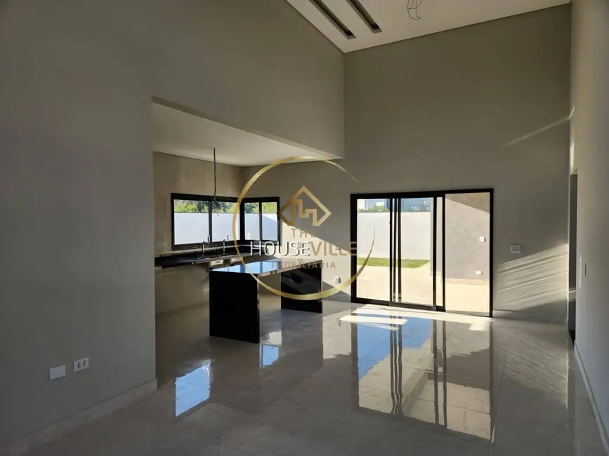 Foto 3 de Casa de Condomínio com 4 quartos à venda, 186m2 em Cacapava - SP