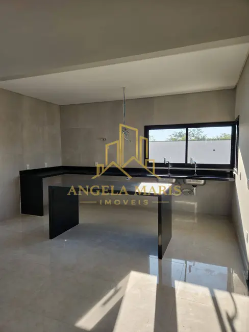 Foto 4 de Casa de Condomínio com 4 quartos à venda, 186m2 em Cacapava - SP