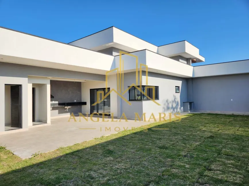 Foto 1 de Casa de Condomínio com 4 quartos à venda, 186m2 em Cacapava - SP