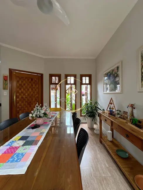 Foto 3 de Casa com 3 quartos à venda, 98m2 em Loteamento Villa Branca, Jacarei - SP