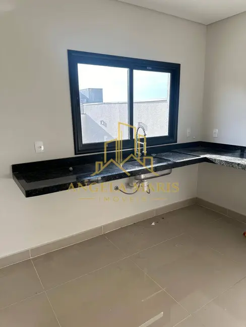 Foto 6 de Casa de Condomínio com 3 quartos à venda, 179m2 em Parque Residencial Maria Elmira, Cacapava - SP