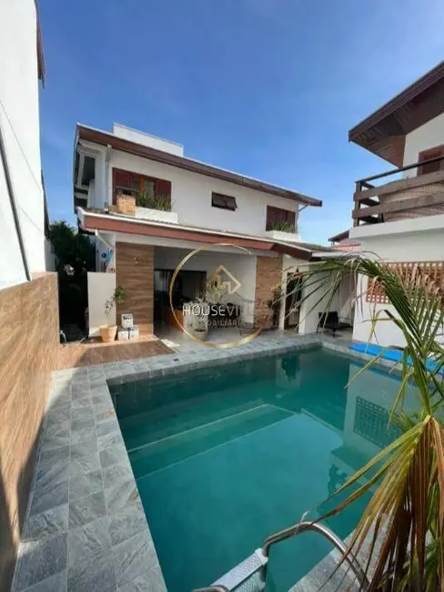 Foto 1 de Casa de Condomínio com 3 quartos à venda, 260m2 em Sao Jose Dos Campos - SP