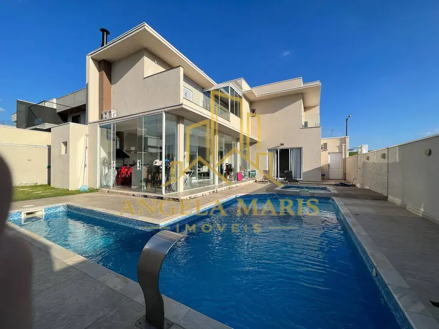 Casa de Condomínio com 4 quartos à venda, 320m2 em Sao Jose Dos Campos - SP - imagem 1 Foto 1 de Casa de Condomínio com 4 quartos à venda, 320m2 em Sao Jose Dos Campos - SP