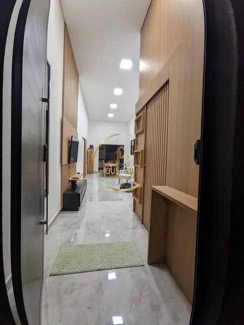 Foto 3 de Casa de Condomínio com 3 quartos à venda, 143m2 em Cacapava - SP