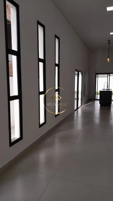 Foto 3 de Casa de Condomínio com 3 quartos à venda, 135m2 em Cacapava - SP