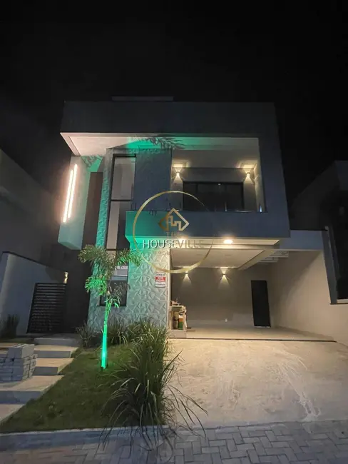 Foto 1 de Casa de Condomínio com 3 quartos à venda, 220m2 em Cacapava - SP