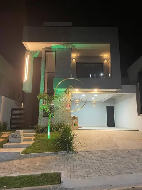 Foto 4 de Casa de Condomínio com 3 quartos à venda, 220m2 em Cacapava - SP