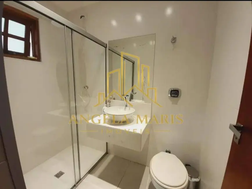 Casa de Condomínio com 3 quartos à venda, 215m2 em Sao Jose Dos Campos - SP - imagem 9 Foto 9 de Casa de Condomínio com 3 quartos à venda, 215m2 em Sao Jose Dos Campos - SP