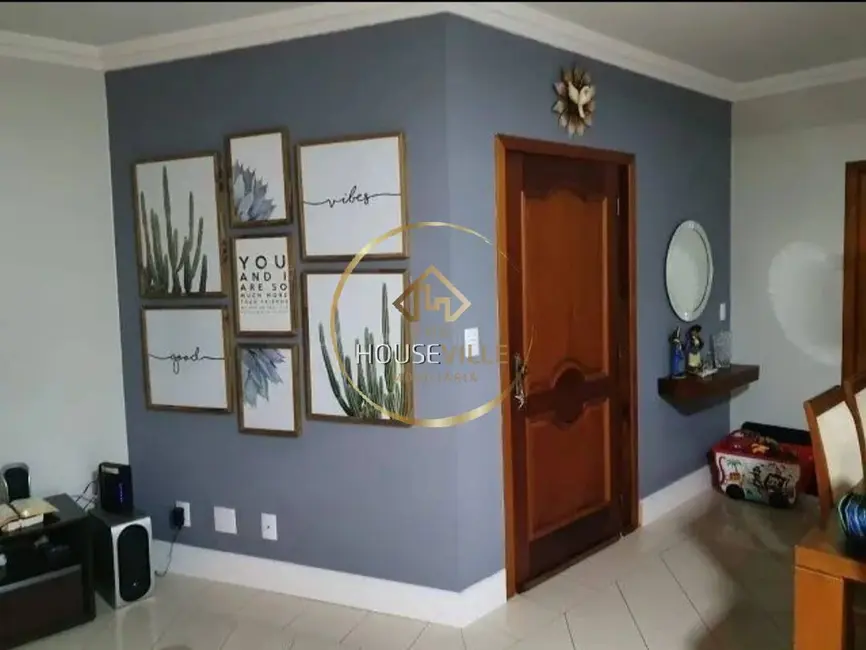 Foto 4 de Casa de Condomínio com 3 quartos à venda, 215m2 em Sao Jose Dos Campos - SP