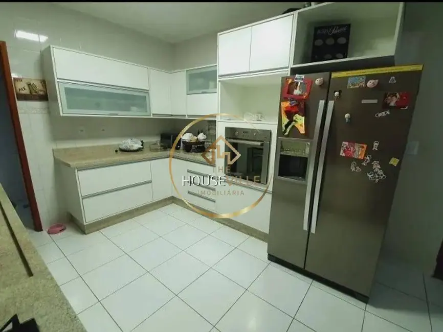 Foto 6 de Casa de Condomínio com 3 quartos à venda, 215m2 em Sao Jose Dos Campos - SP