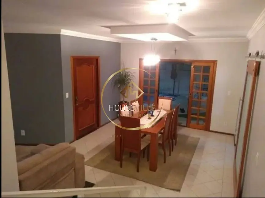 Foto 3 de Casa de Condomínio com 3 quartos à venda, 215m2 em Sao Jose Dos Campos - SP