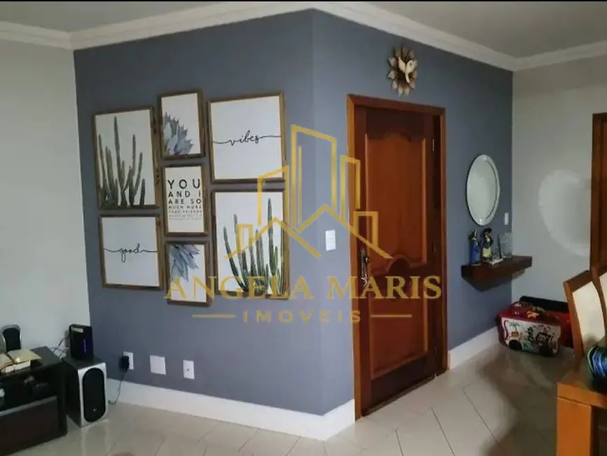 Casa de Condomínio com 3 quartos à venda, 215m2 em Sao Jose Dos Campos - SP - imagem 4 Foto 4 de Casa de Condomínio com 3 quartos à venda, 215m2 em Sao Jose Dos Campos - SP