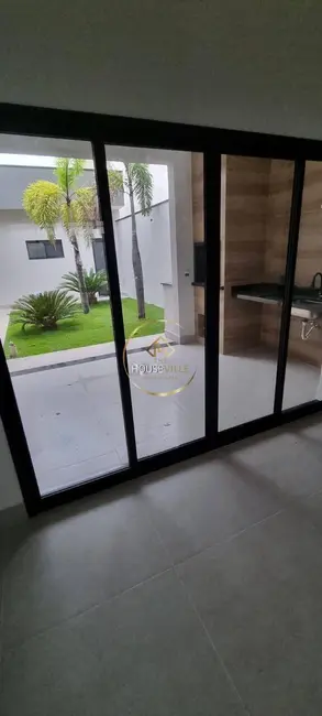 Foto 9 de Casa com 3 quartos à venda, 165m2 em Loteamento Villa Branca, Jacarei - SP