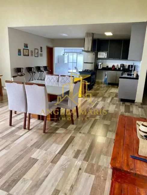 Foto 6 de Casa de Condomínio com 3 quartos à venda, 259m2 em Condomínio Residencial Ecopark Bourbon, Cacapava - SP