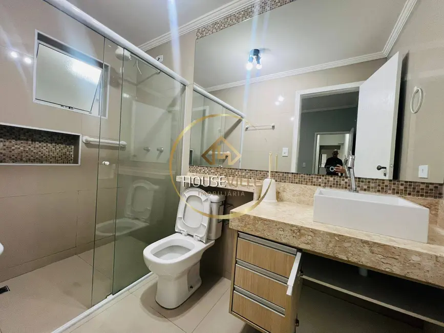 Foto 4 de Casa com 2 quartos à venda, 132m2 em Sao Jose Dos Campos - SP