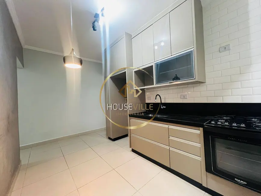 Foto 2 de Casa com 2 quartos à venda, 132m2 em Sao Jose Dos Campos - SP