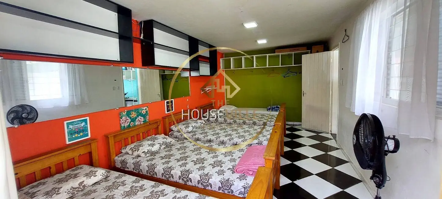 Foto 9 de Casa com 4 quartos à venda, 190m2 em Sao Jose Dos Campos - SP