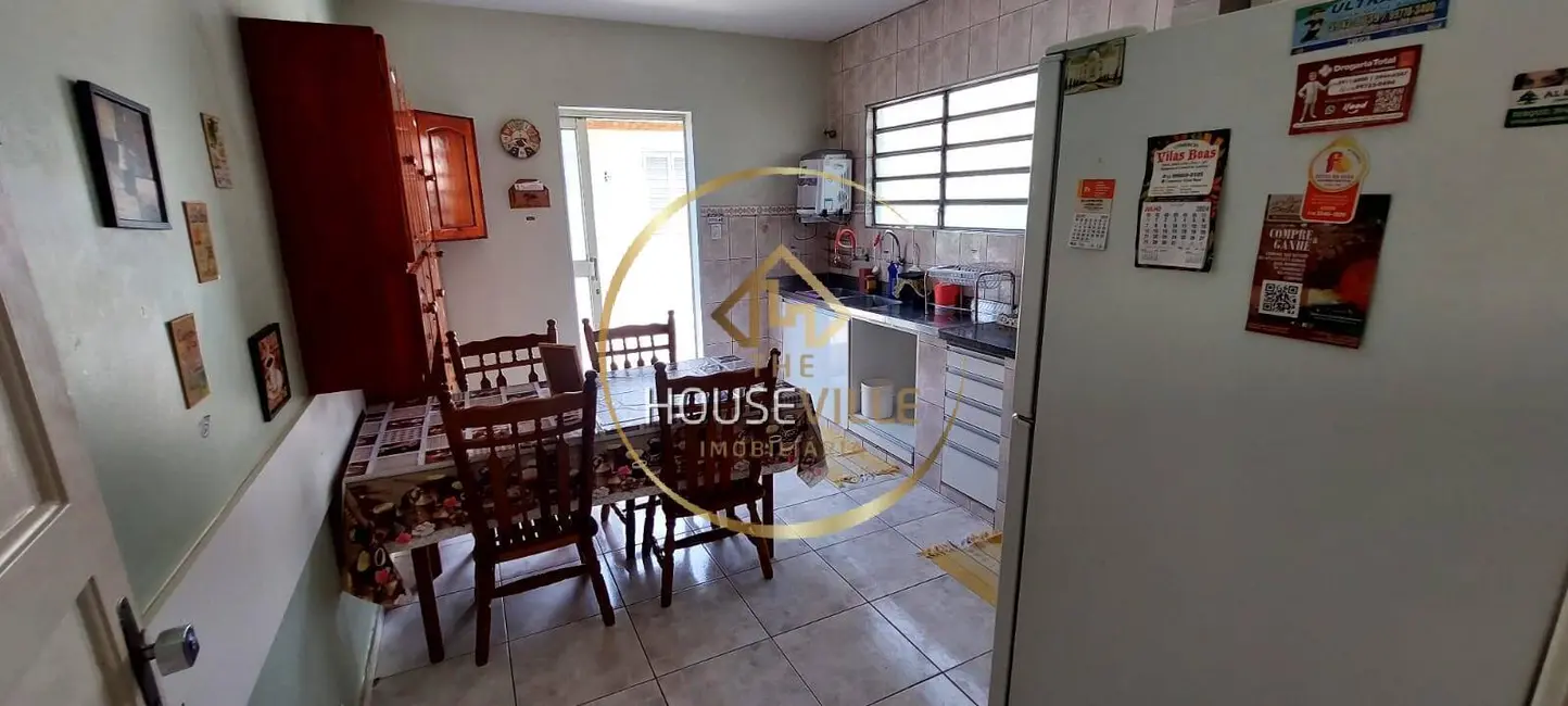 Foto 5 de Casa com 4 quartos à venda, 190m2 em Sao Jose Dos Campos - SP