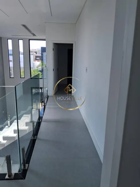 Casa de Condomínio com 3 quartos à venda, 270m2 em Cacapava - SP - imagem 8 Foto 8 de Casa de Condomínio com 3 quartos à venda, 270m2 em Cacapava - SP